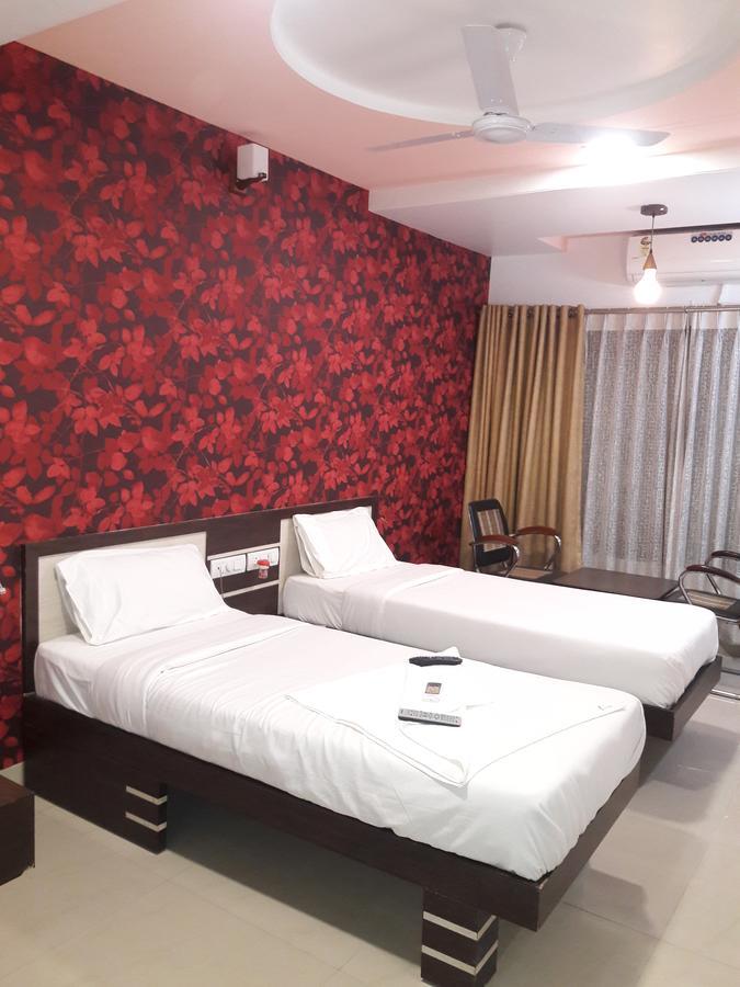 Hotel Naivedya Aurangabad  Exterior photo